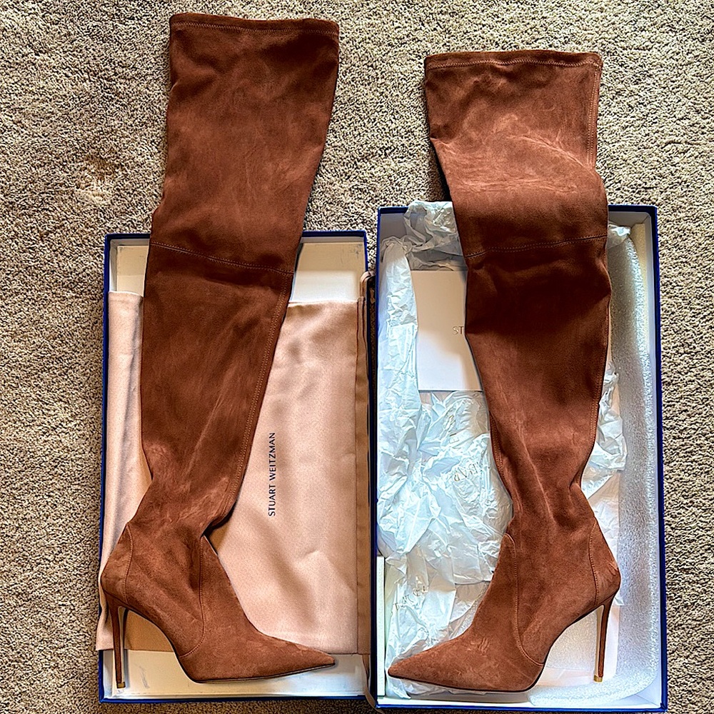 Gorgeous Ultra Stuart Weitzman Brown Over the Knee Boots! Brand new unworn
